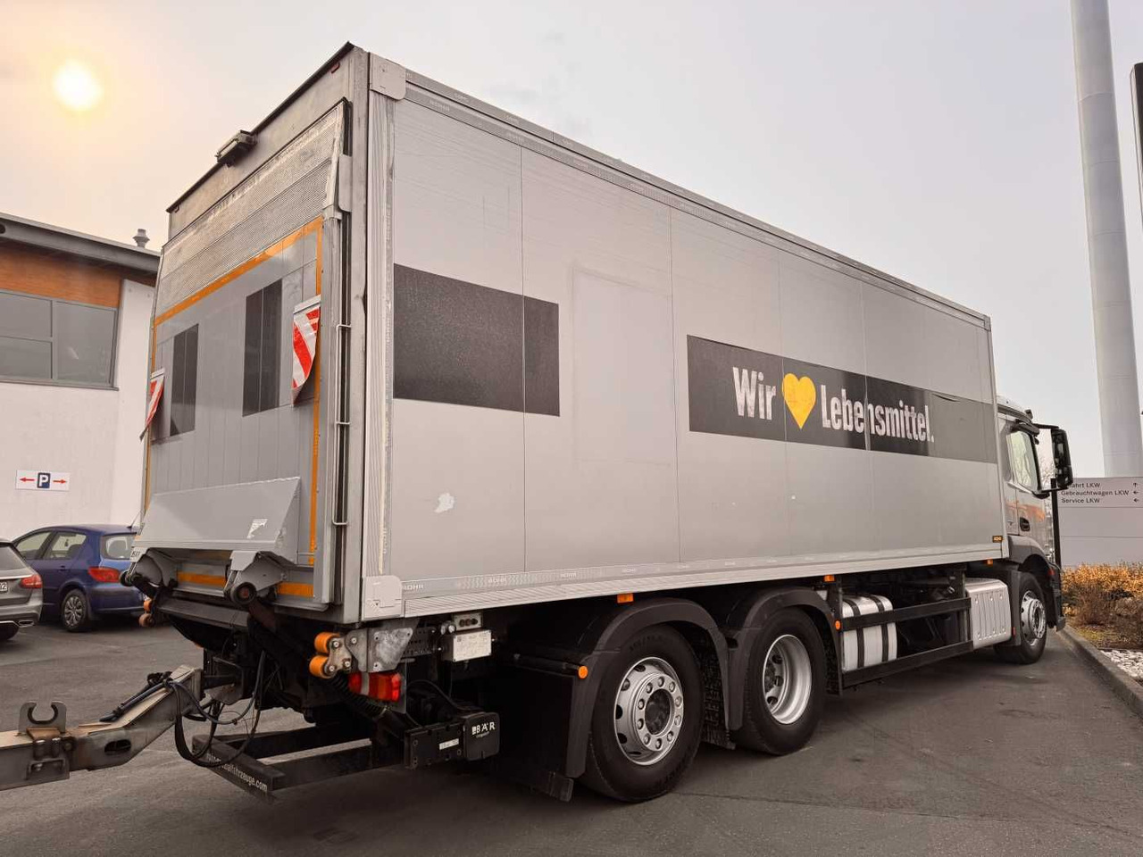 Mercedes-Benz Antos 2543 L 6x2 Kühlkoffer Carrier LBW Bär - Tovornjak hladilnik: slika 4 Mercedes-Benz Antos 2543 L 6x2 Kühlkoffer Carrier LBW Bär - Tovornjak hladilnik: slika 4