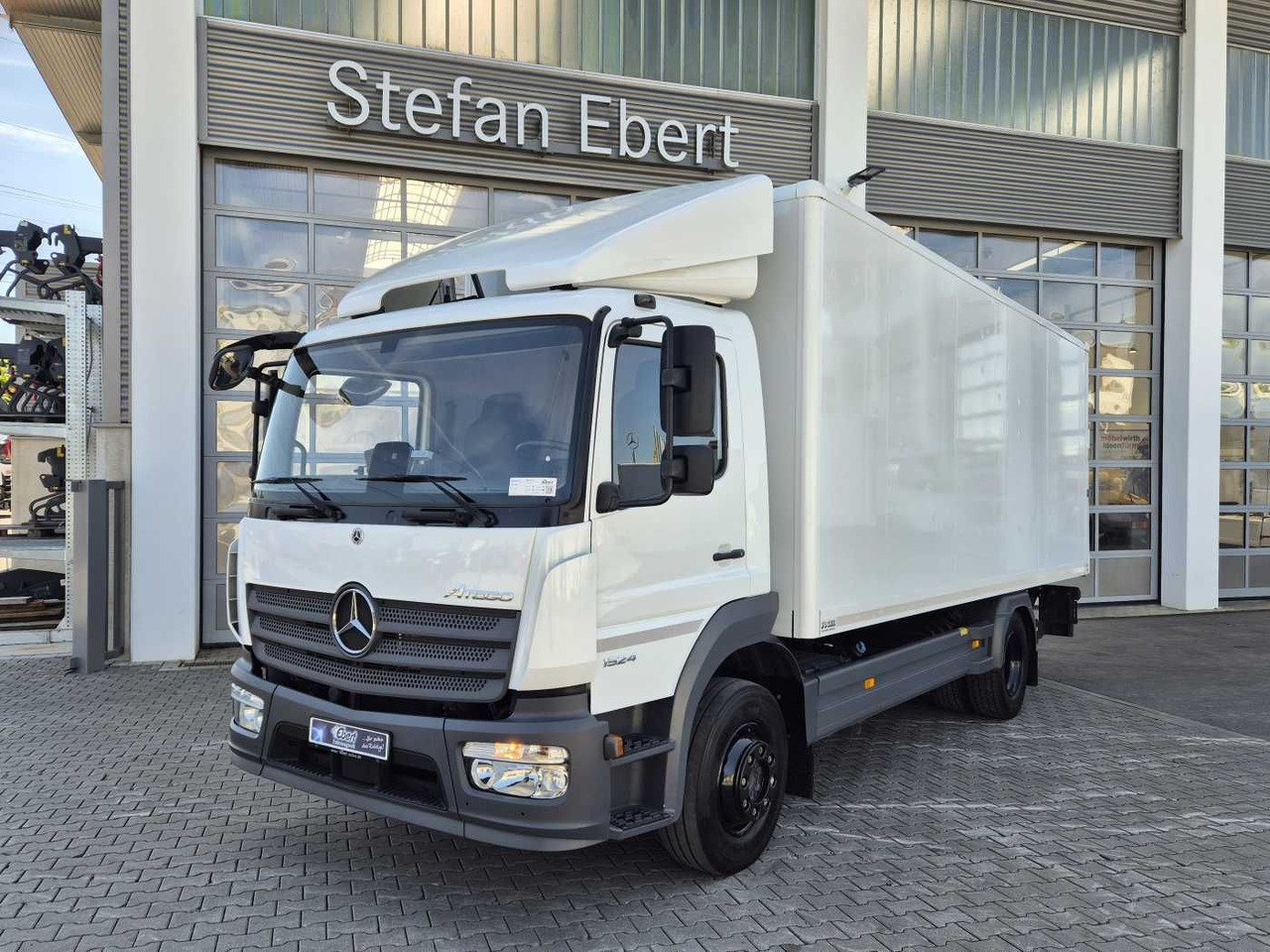 Mercedes-Benz Atego 1524 L Klima Standheizung LBW 1.500kg - Tovornjak zabojnik: slika 3 Mercedes-Benz Atego 1524 L Klima Standheizung LBW 1.500kg - Tovornjak zabojnik: slika 3