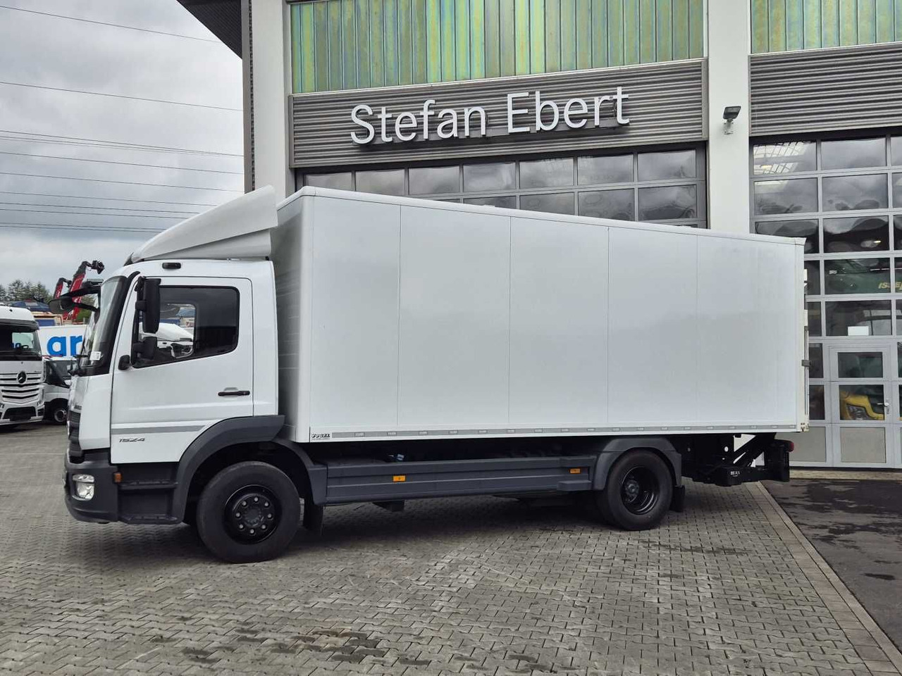 Mercedes-Benz Atego 1524 L LBW 1.500kg Klima Standheizung - Tovornjak zabojnik: slika 5 Mercedes-Benz Atego 1524 L LBW 1.500kg Klima Standheizung - Tovornjak zabojnik: slika 5