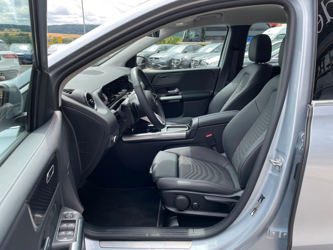 Mercedes-Benz B 200 Progressive Multibeam+360°+TOTW+Carplay lizing Mercedes-Benz B 200 Progressive Multibeam+360°+TOTW+Carplay: slika 11