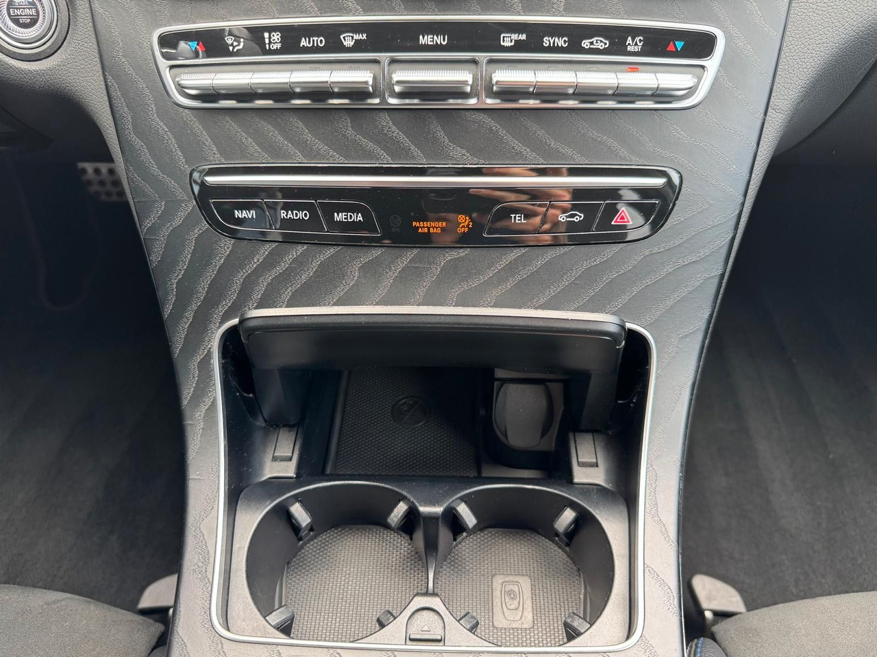 Karavan Mercedes-Benz C 220d NightEdition+AMG+Distr+SportfahrW+RFK: slika 18
