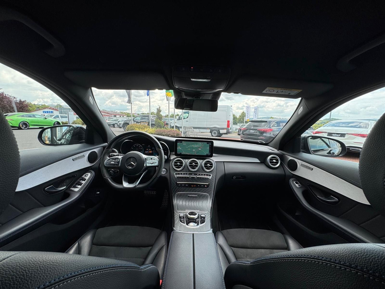 Karavan Mercedes-Benz C 220d NightEdition+AMG+Distr+SportfahrW+RFK: slika 15