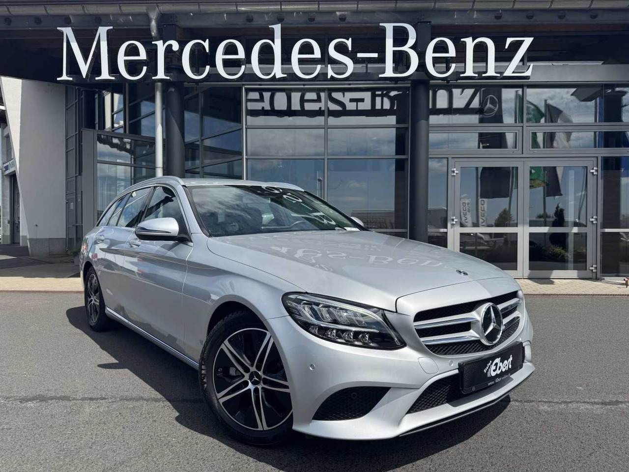 Mercedes-Benz C 220d T Avantgarde+RKamera+LED+TotW+SpurH - Avtomobil: slika 1 Mercedes-Benz C 220d T Avantgarde+RKamera+LED+TotW+SpurH - Avtomobil: slika 1