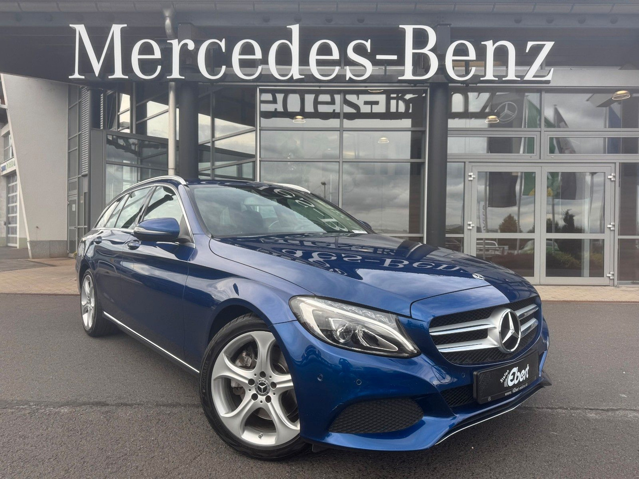 Mercedes-Benz C 300 T Avantgarde+Ambiente+LED+IHC+SpiegelP - Karavan: slika 1 Mercedes-Benz C 300 T Avantgarde+Ambiente+LED+IHC+SpiegelP - Karavan: slika 1