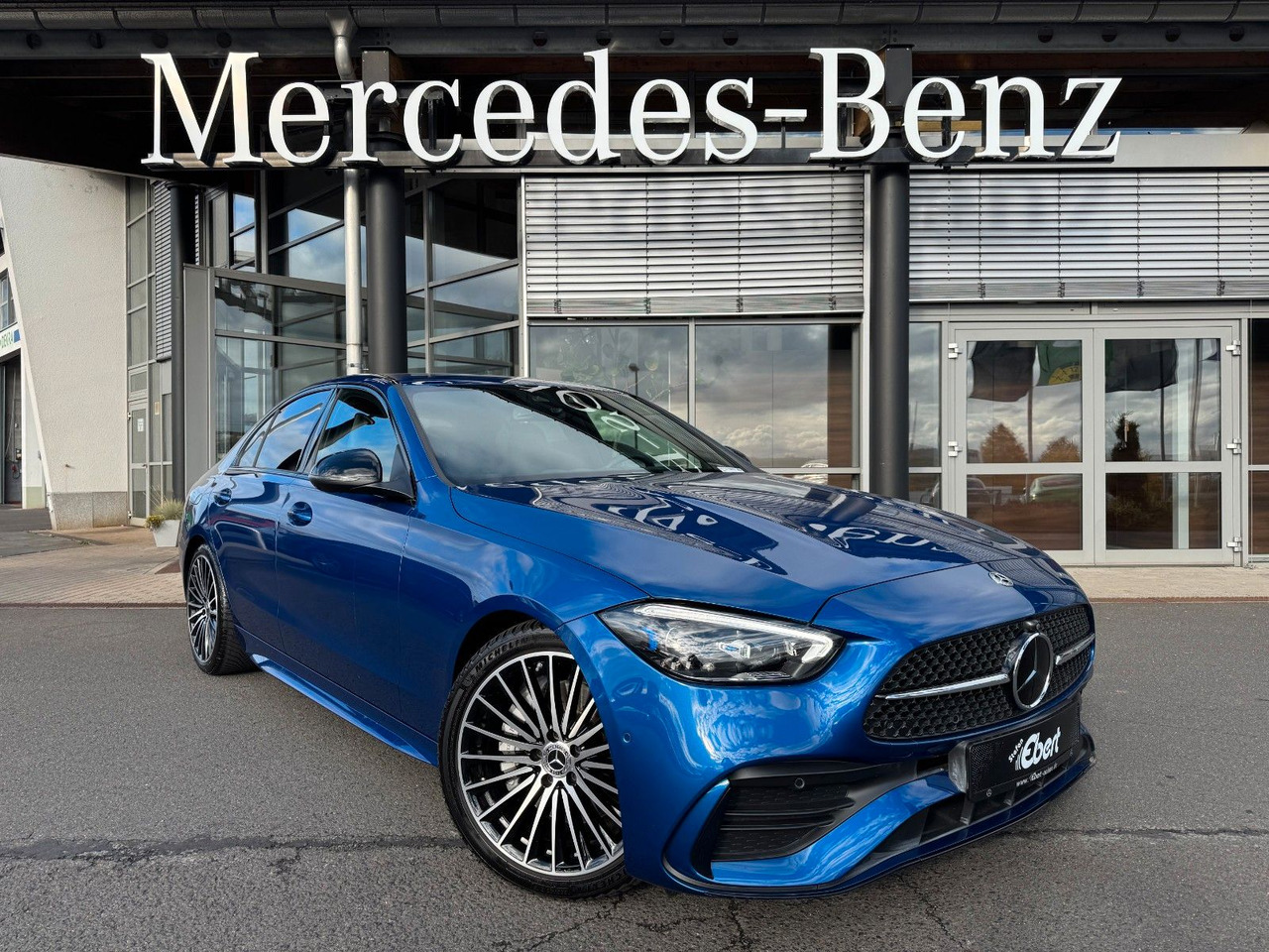 Mercedes-Benz C 300d AMG+Burmester+Distr+Digital+360+ - Limuzina: slika 1 Mercedes-Benz C 300d AMG+Burmester+Distr+Digital+360+ - Limuzina: slika 1