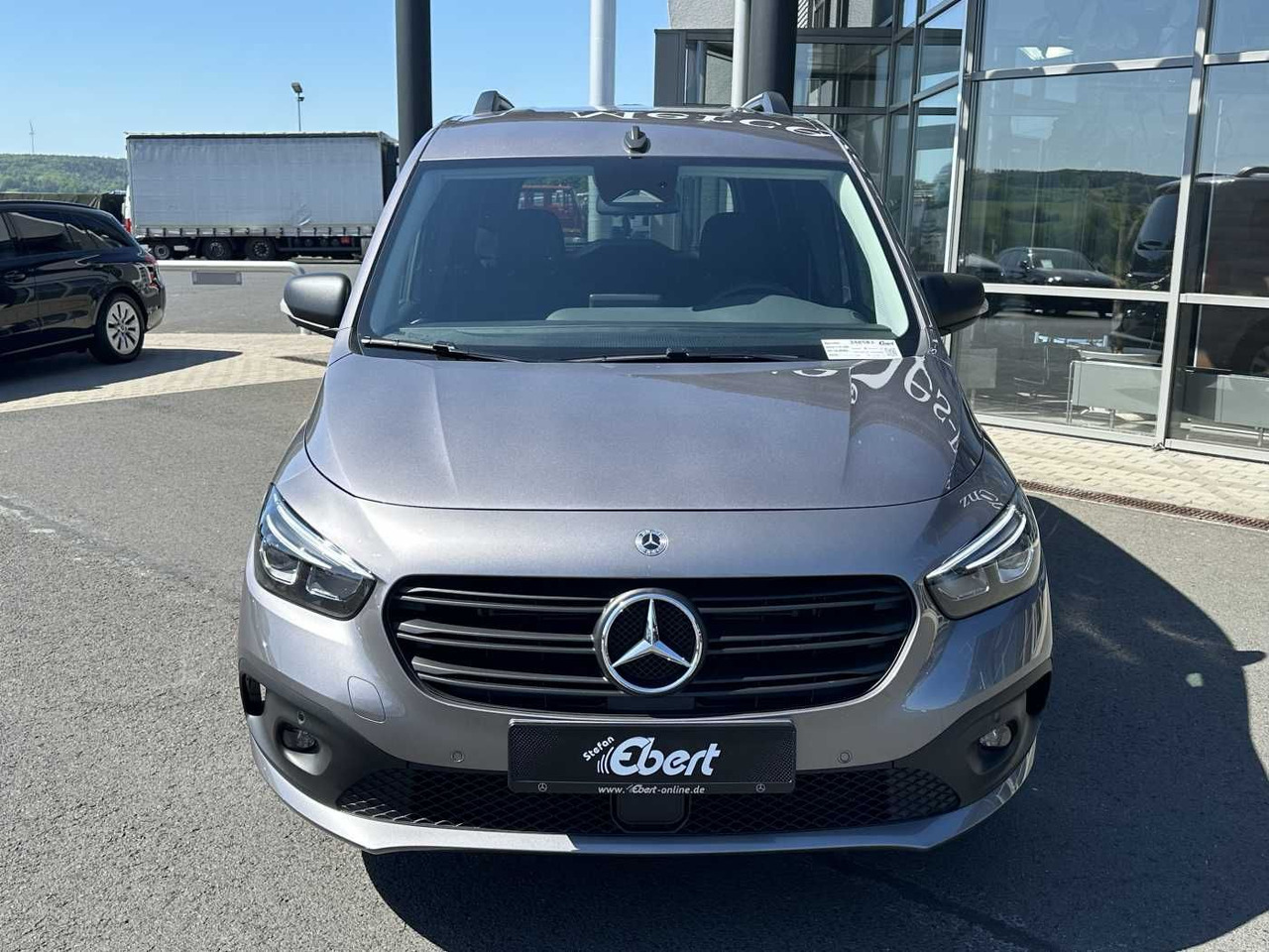 Mercedes-Benz Citan 112 CDI Tourer Kamera MBUX LED Tempomat - Potniški kombi: slika 2 Mercedes-Benz Citan 112 CDI Tourer Kamera MBUX LED Tempomat - Potniški kombi: slika 2