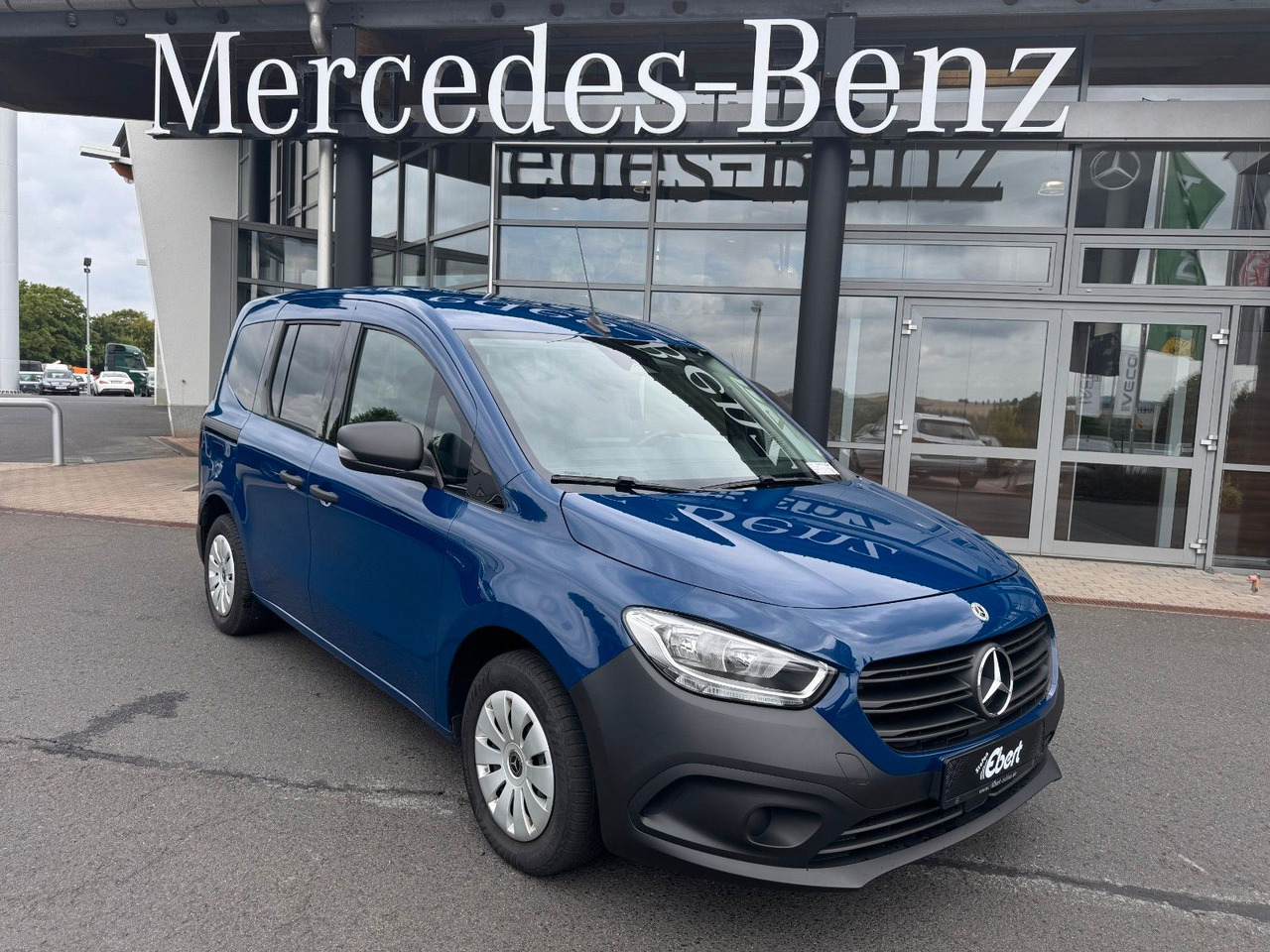 Mercedes-Benz Citan 113 Tourer Klimaautomatik AK Kamera MBUX - Potniški kombi: slika 1 Mercedes-Benz Citan 113 Tourer Klimaautomatik AK Kamera MBUX - Potniški kombi: slika 1