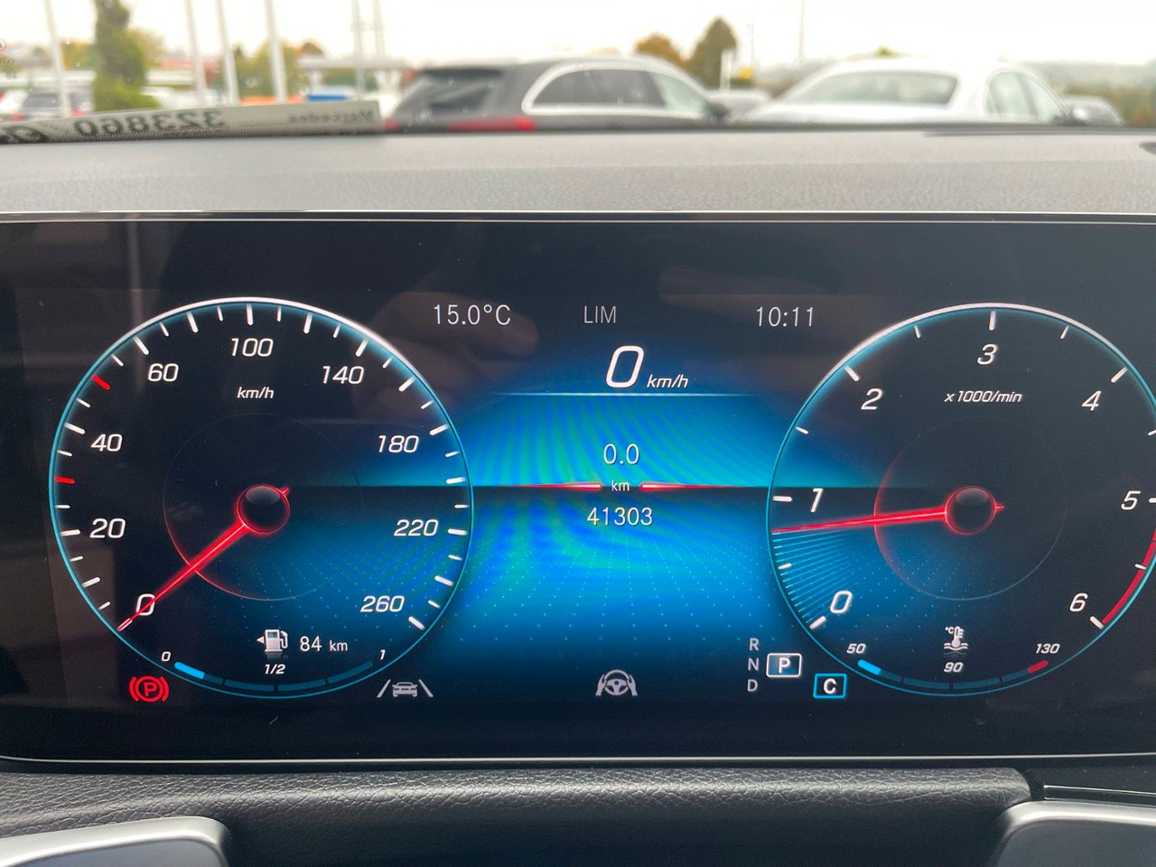 SUV Mercedes-Benz GLB 220 d 4MATIC Progressive AHK+Memory+Pano+360: slika 16