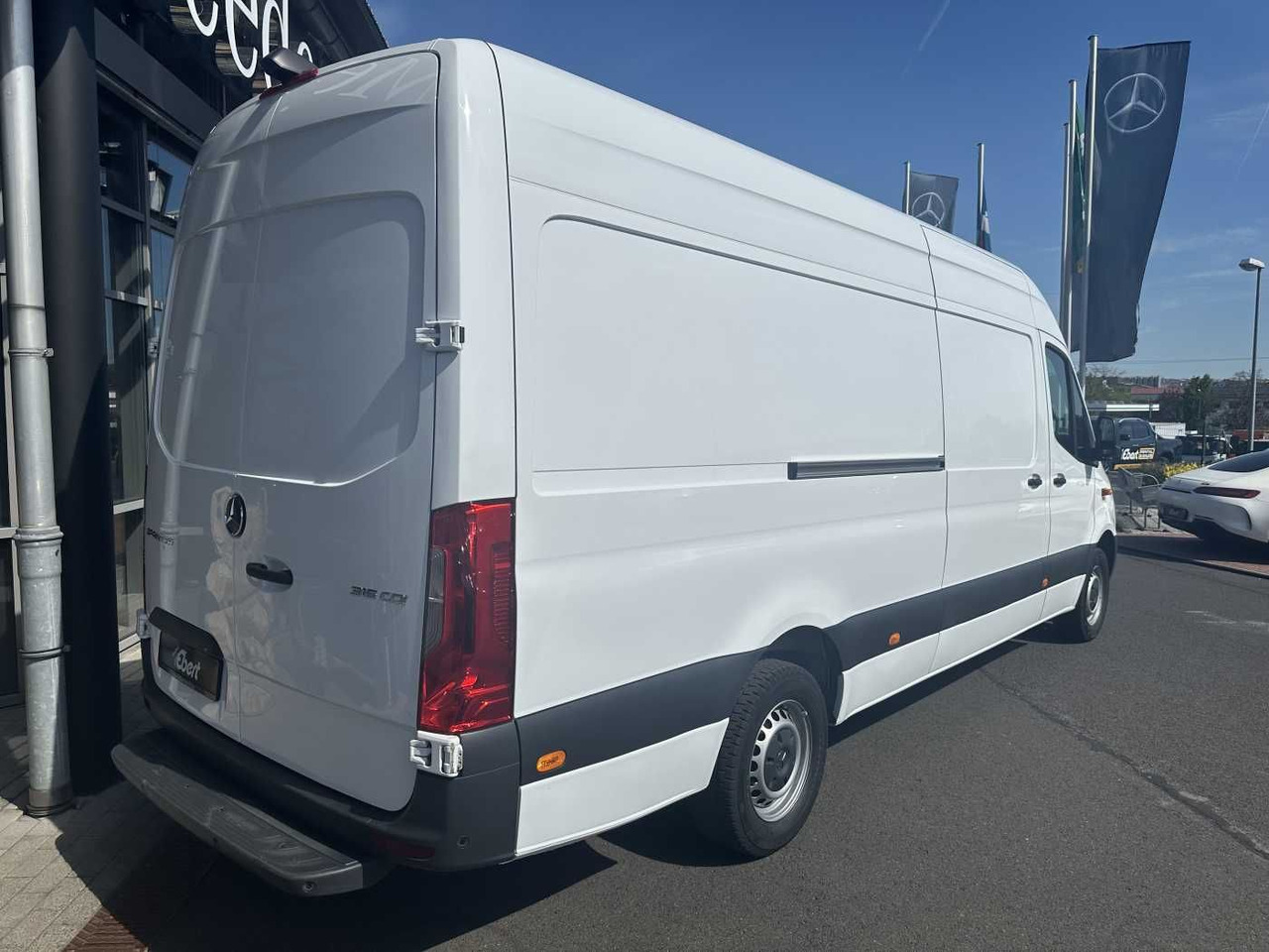 Mercedes-Benz Sprinter 315 CDI 4325 Klima 360 SHZ MBUX Schwing - Furgon: slika 3 Mercedes-Benz Sprinter 315 CDI 4325 Klima 360 SHZ MBUX Schwing - Furgon: slika 3
