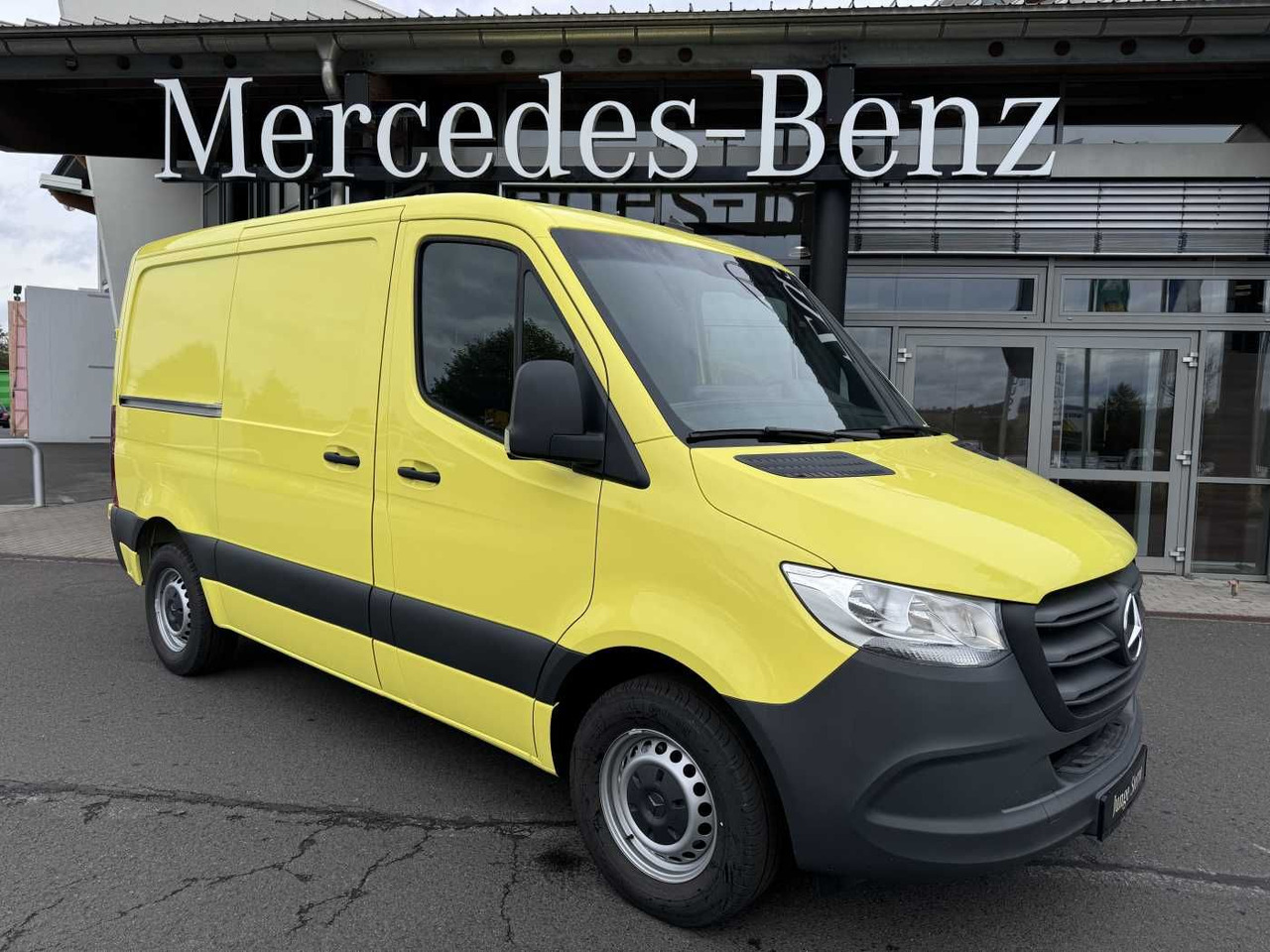 Mercedes-Benz Sprinter 317 CDI Streckenbegleitfahrzeug BF3/BF4 - Mali kombi: slika 1 Mercedes-Benz Sprinter 317 CDI Streckenbegleitfahrzeug BF3/BF4 - Mali kombi: slika 1