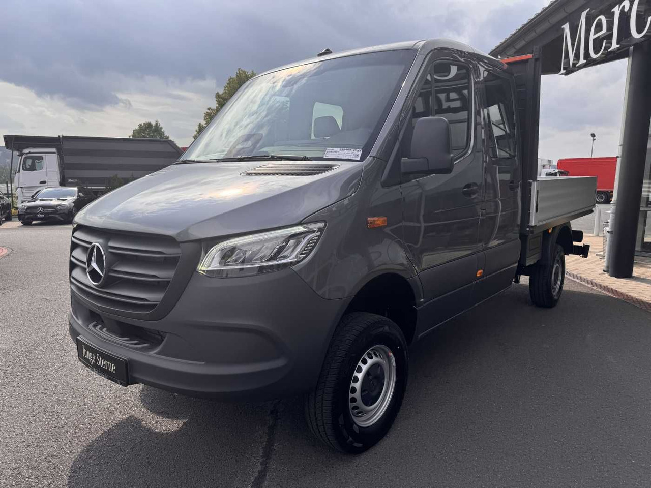 Mercedes-Benz Sprinter 319 CDI 4x4 DoKa AHK3,5 Klima Kamera - Dostavno vozilo s kesonom, Dostavno vozilo z dvojno kabino: slika 3 Mercedes-Benz Sprinter 319 CDI 4x4 DoKa AHK3,5 Klima Kamera - Dostavno vozilo s kesonom, Dostavno vozilo z dvojno kabino: slika 3