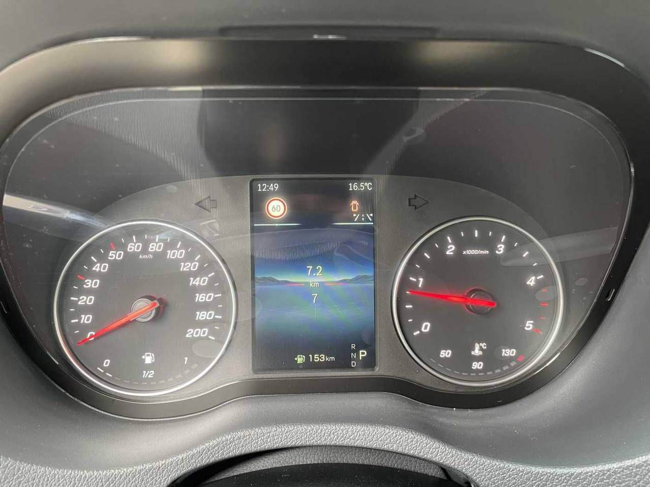 Dostavno vozilo s kesonom Mercedes-Benz Sprinter 319 CDI 4x4 DoKa Klima Stdheiz AHK LED: slika 13