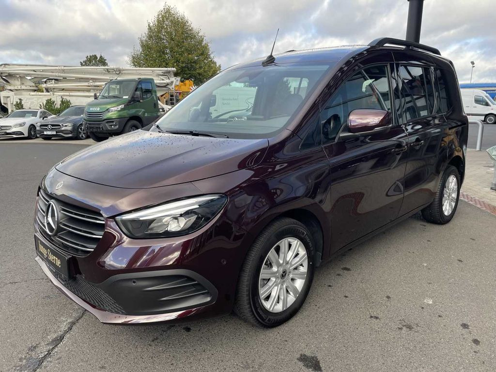 Mercedes-Benz T 180 Power Plus Autom Kamera AHK LED MBUX - Minibus, Potniški kombi: slika 2 Mercedes-Benz T 180 Power Plus Autom Kamera AHK LED MBUX - Minibus, Potniški kombi: slika 2