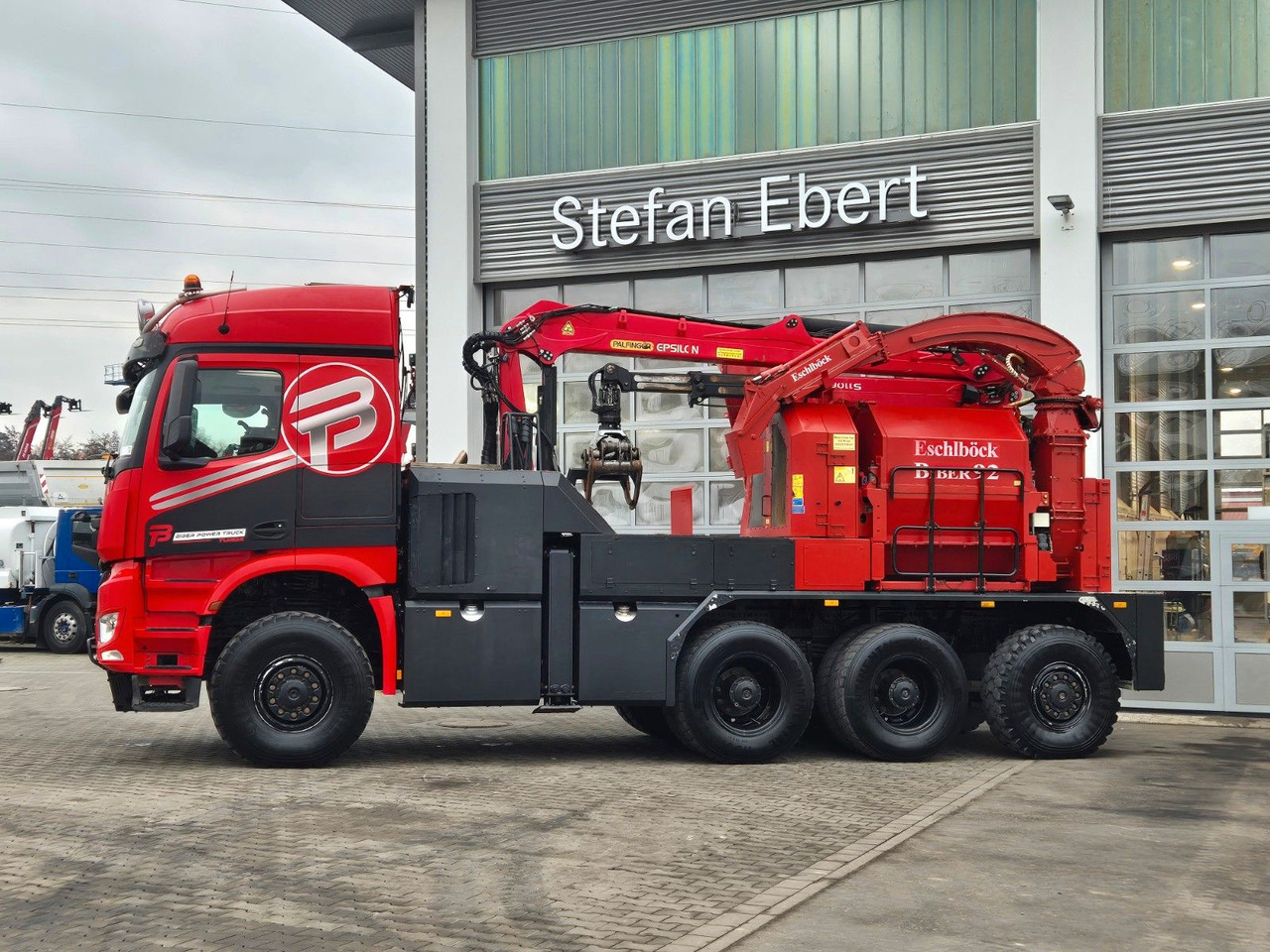 Mercedes-Benz TUROX 8x8 Eschlböck Biber 92 Holzhacker / 1.512h - Tovornjak za prevoz lesa, Tovornjak z dvigalom: slika 5 Mercedes-Benz TUROX 8x8 Eschlböck Biber 92 Holzhacker / 1.512h - Tovornjak za prevoz lesa, Tovornjak z dvigalom: slika 5