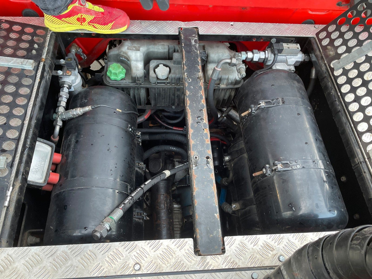 Tovornjak za prevoz lesa, Tovornjak z dvigalom Mercedes-Benz TUROX 8x8 Eschlböck Biber 92 Holzhacker / 1.512h: slika 16 Tovornjak za prevoz lesa, Tovornjak z dvigalom Mercedes-Benz TUROX 8x8 Eschlböck Biber 92 Holzhacker / 1.512h: slika 16