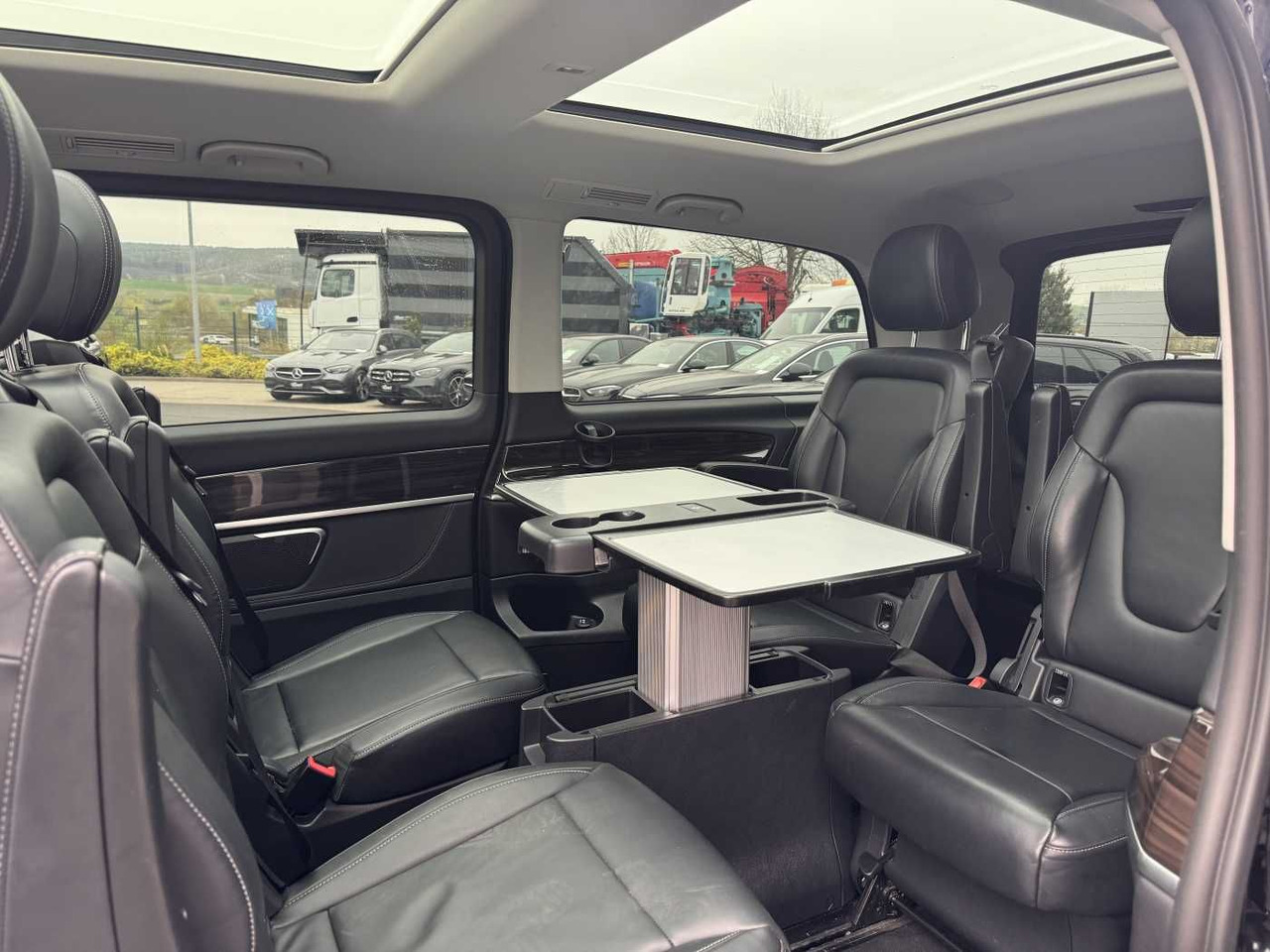 Avtomobil Mercedes-Benz V 250 d AVA ED 4MATIC Panorama Tisch 360 Sound: slika 9