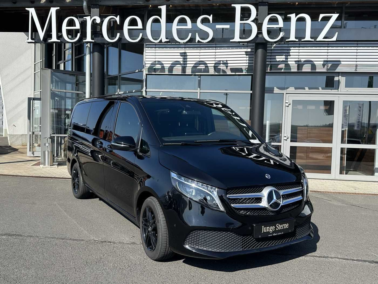 Mercedes-Benz V 250 d EDITION Leder Kamera ILS 7Sitze - Avtomobil: slika 1 Mercedes-Benz V 250 d EDITION Leder Kamera ILS 7Sitze - Avtomobil: slika 1