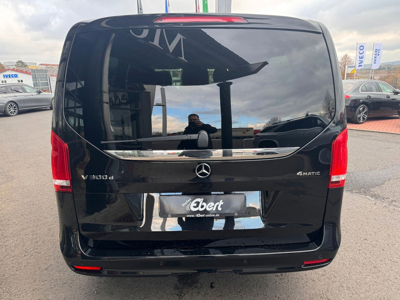 Mercedes-Benz V 300 d AVA Extralang 4MATIC AHK Stdh DISTRONIC - Karavan: slika 5 Mercedes-Benz V 300 d AVA Extralang 4MATIC AHK Stdh DISTRONIC - Karavan: slika 5