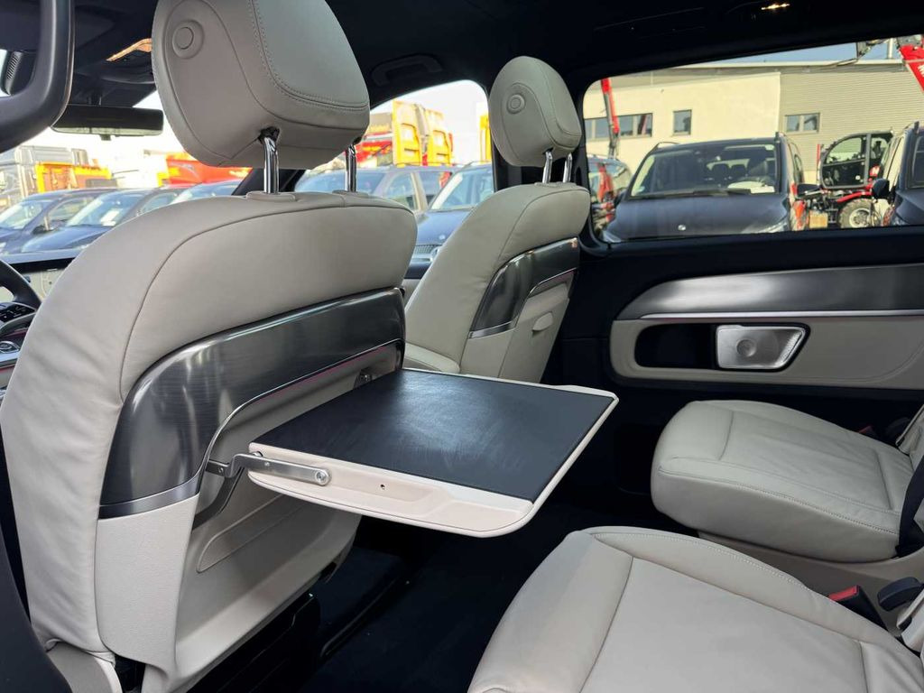 Avtomobil Mercedes-Benz V 300 d EXCLUSIVE 4MATIC Panorama AHK2,5 Stdheiz: slika 9
