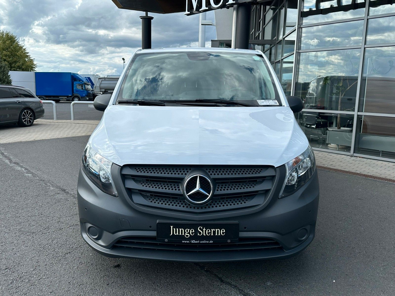 Mercedes-Benz Vito 116 CDI Klima Kamera Audio40 SHZ - Mali kombi: slika 2 Mercedes-Benz Vito 116 CDI Klima Kamera Audio40 SHZ - Mali kombi: slika 2
