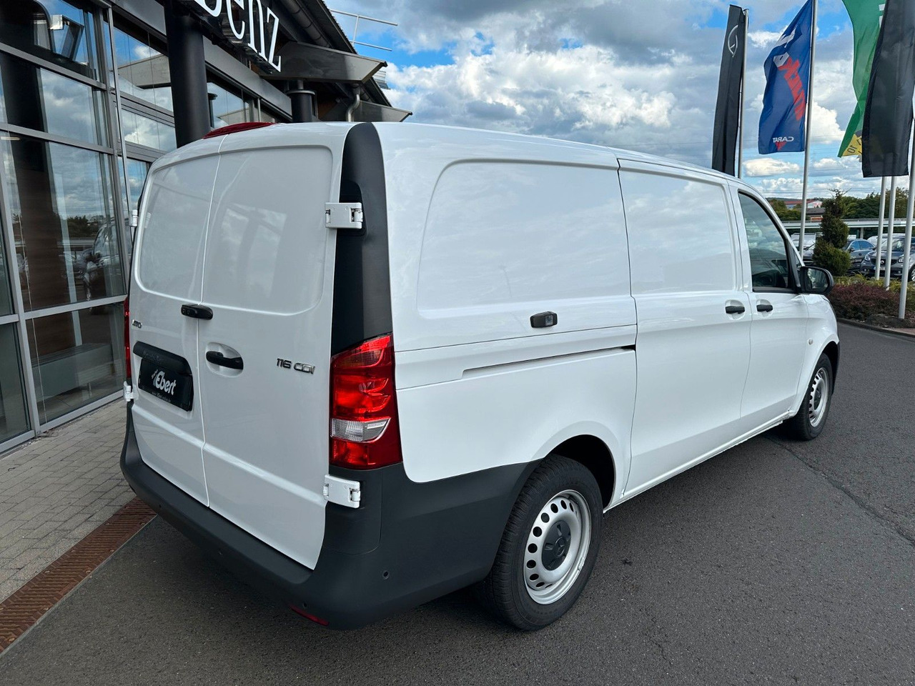 Mercedes-Benz Vito 116 CDI Klima Kamera Audio40 SHZ - Mali kombi: slika 4 Mercedes-Benz Vito 116 CDI Klima Kamera Audio40 SHZ - Mali kombi: slika 4