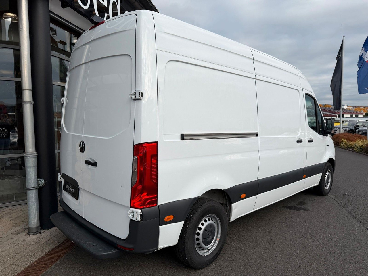 Mercedes-Benz eSprinter 312 Klima SHZ Kamera - Furgon, Električno dostavno vozilo: slika 4 Mercedes-Benz eSprinter 312 Klima SHZ Kamera - Furgon, Električno dostavno vozilo: slika 4