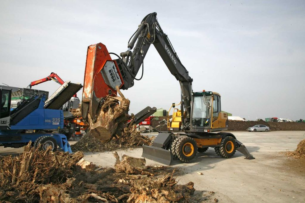 Westtech R900 R1300 Rodeschere Wurzelstock Westtech R900 R1300 Rodeschere Wurzelstock - Priključek za Gozdarska oprema: slika 1 Westtech R900 R1300 Rodeschere Wurzelstock Westtech R900 R1300 Rodeschere Wurzelstock - Priključek za Gozdarska oprema: slika 1