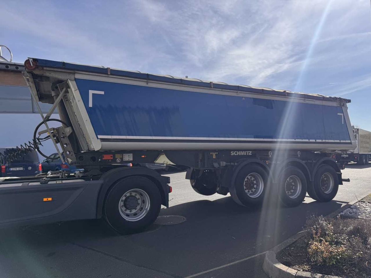 Schmitz Cargobull SGF*S3 SKI 24 SL 7.2 Mulde 23m³ Liftachse 5x Schmitz Cargobull SGF*S3 SKI 24 SL 7.2 Alu-Mulde 23m³ Liftachse - Kiper polprikolica: slika 5 Schmitz Cargobull SGF*S3 SKI 24 SL 7.2 Mulde 23m³ Liftachse 5x Schmitz Cargobull SGF*S3 SKI 24 SL 7.2 Alu-Mulde 23m³ Liftachse - Kiper polprikolica: slika 5