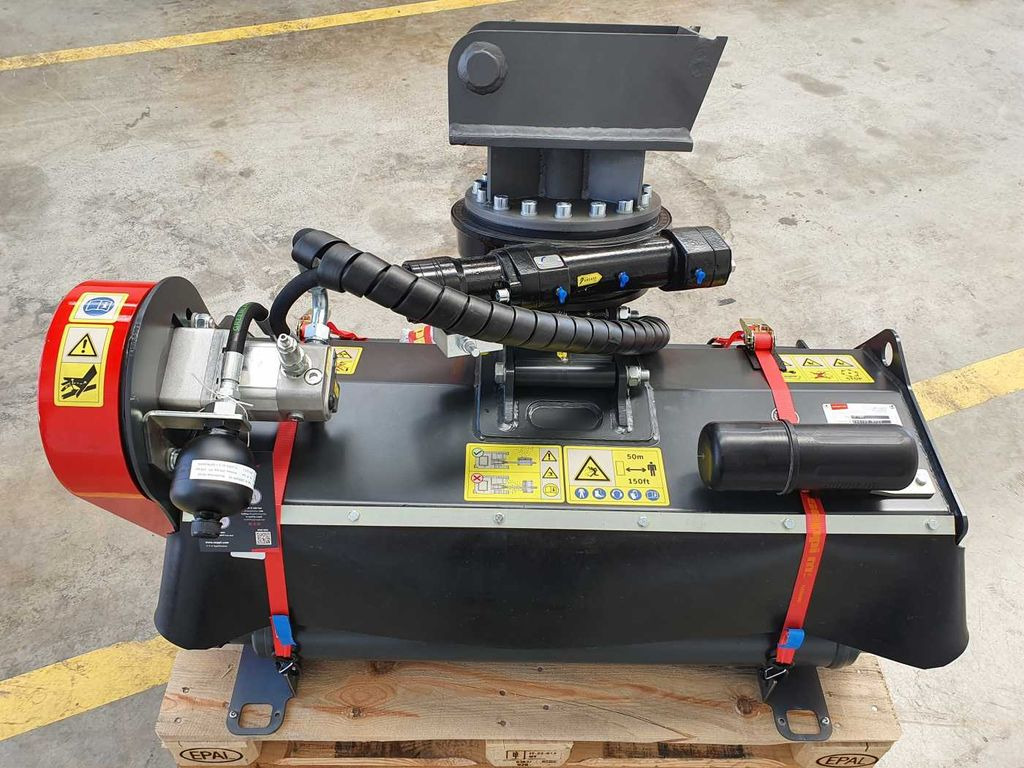 Seppi M. H3 105 /2-5to Mulcher Drehkranz lagernd Seppi M. H3 105 /2-5to Mulcher Drehkranz lagernd - Gozdarski mulčer: slika 5 Seppi M. H3 105 /2-5to Mulcher Drehkranz lagernd Seppi M. H3 105 /2-5to Mulcher Drehkranz lagernd - Gozdarski mulčer: slika 5