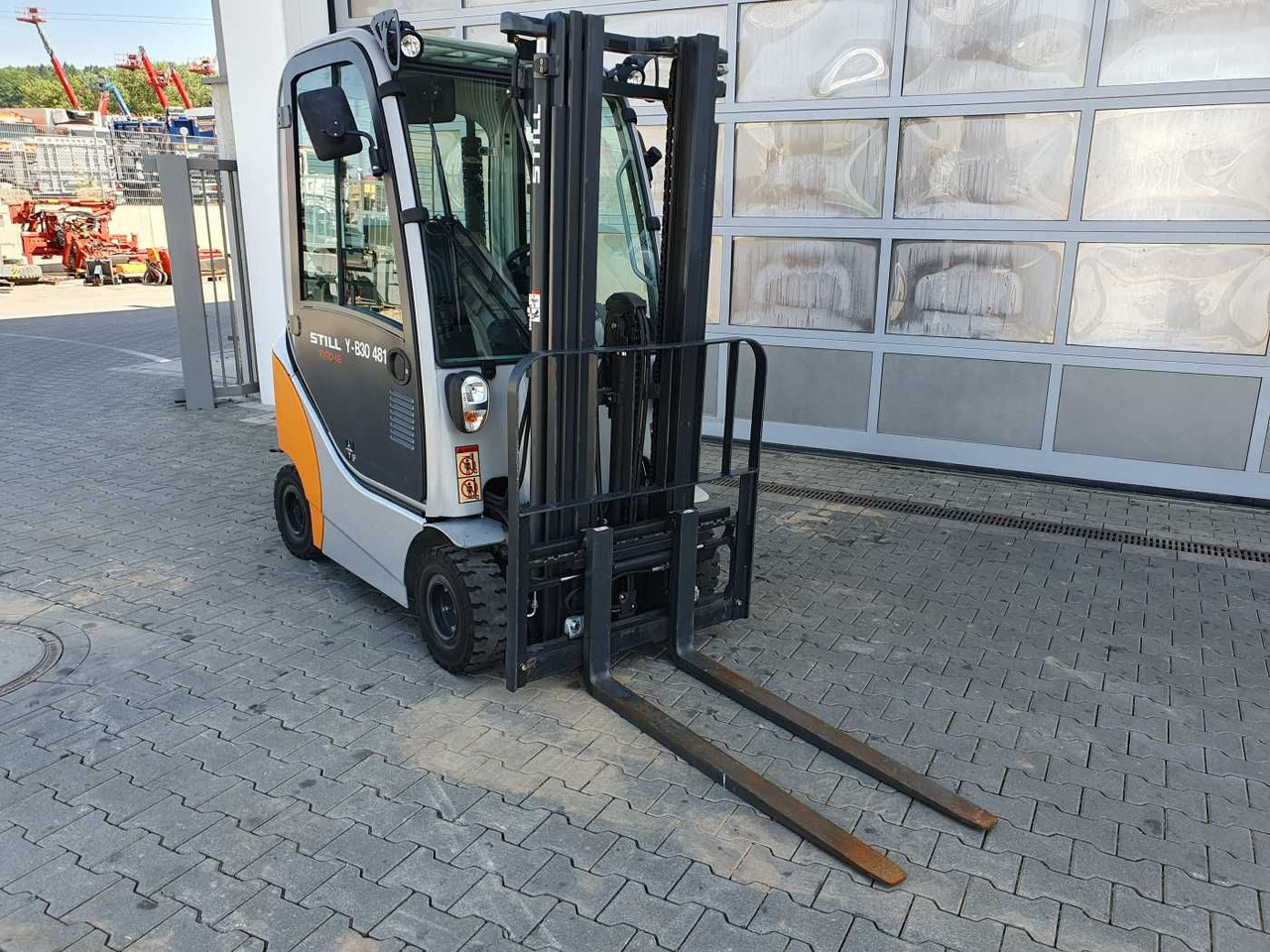 Still RX70-16 / Triplex: 4.60m / nur 638h! / 1.600kg - Diesel viličar: slika 2 Still RX70-16 / Triplex: 4.60m / nur 638h! / 1.600kg - Diesel viličar: slika 2