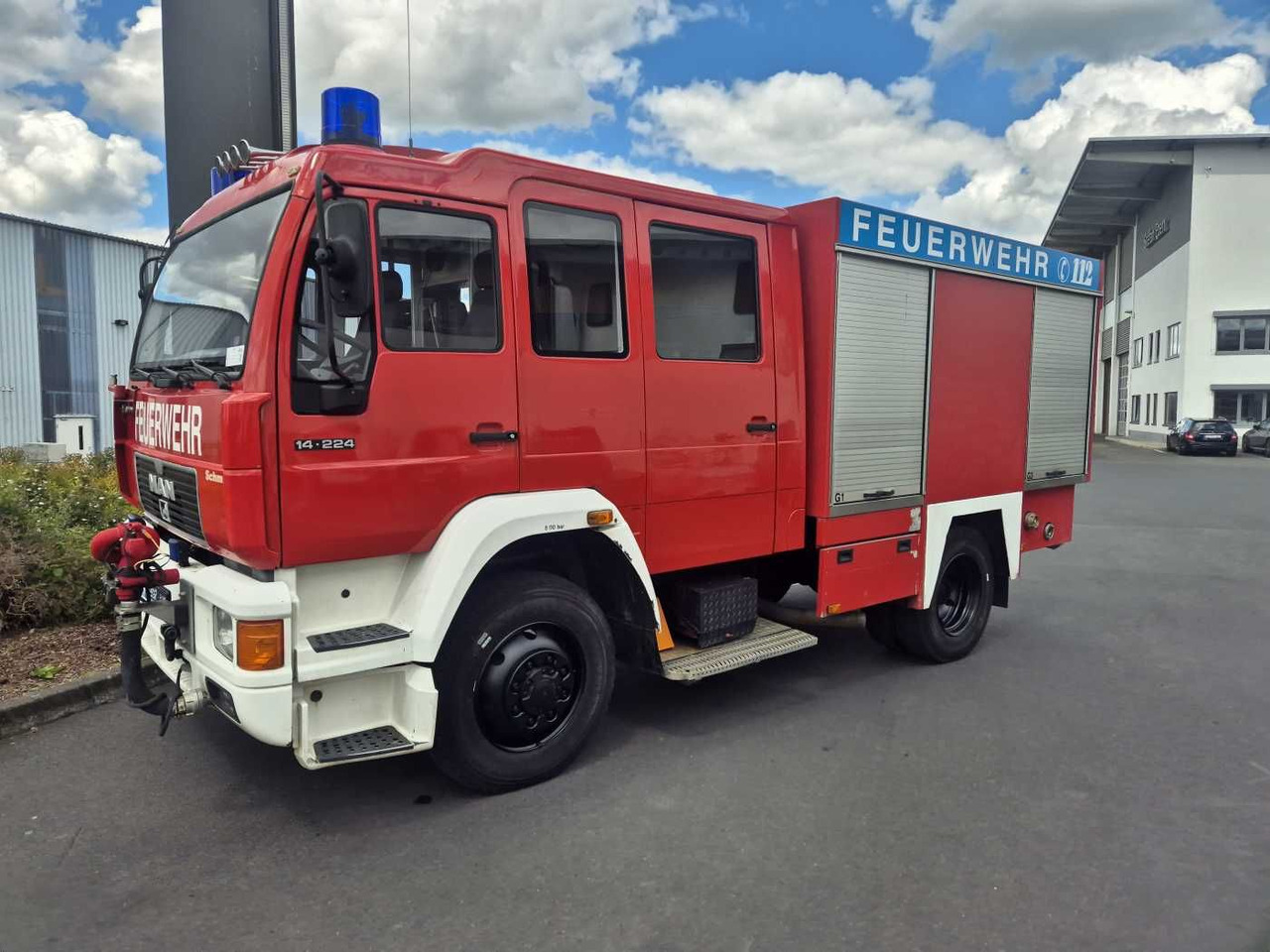 MAN 14.224 4x4 TLF 16/29 Tanklöschfahrzeug Feuerwehr - Tovornjak: slika 3 MAN 14.224 4x4 TLF 16/29 Tanklöschfahrzeug Feuerwehr - Tovornjak: slika 3
