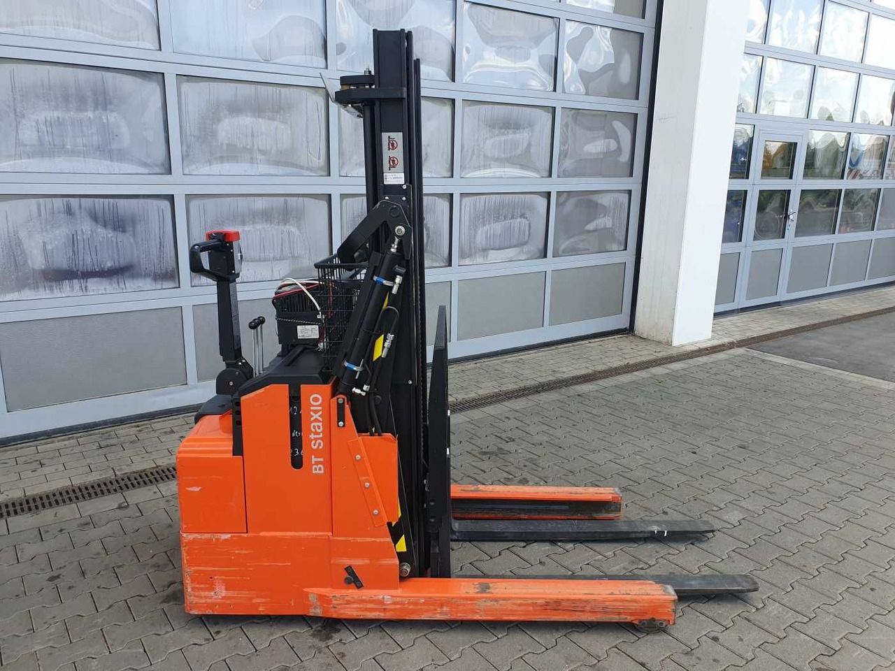 Toyota RWE 120 / Schubmaststapler / Duplex:2.9m / 257h! - Stroj za zlaganje: slika 3 Toyota RWE 120 / Schubmaststapler / Duplex:2.9m / 257h! - Stroj za zlaganje: slika 3