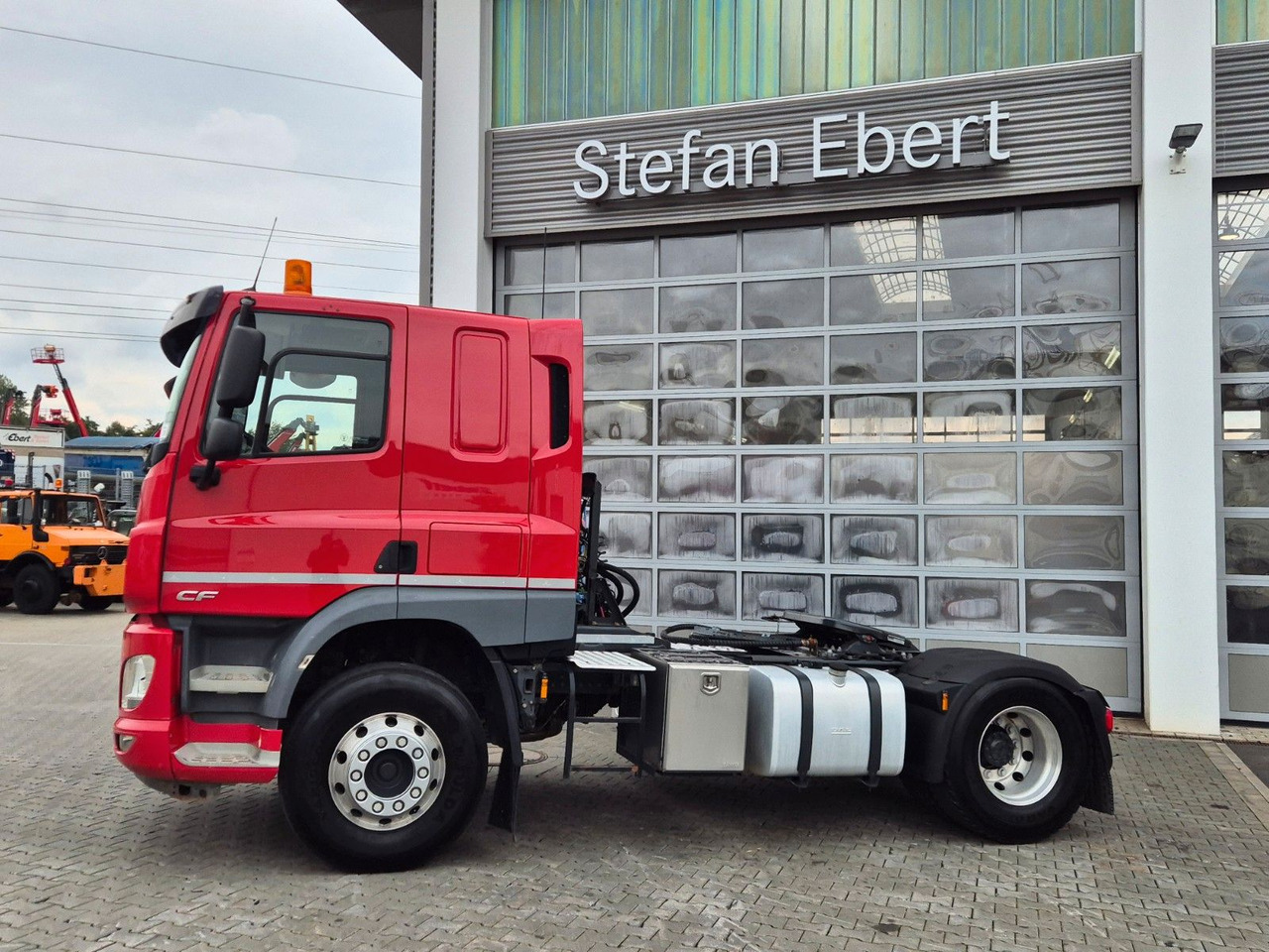 DAF CF 450 FT 4x2 Hydraulik Alu-Felgen Bett - Vlačilec: slika 5 DAF CF 450 FT 4x2 Hydraulik Alu-Felgen Bett - Vlačilec: slika 5