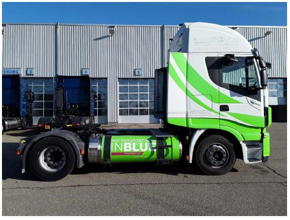 Iveco AS440S40T/P NG LNG Erdgas Intarder 3 Stück Iveco AS440S40T/P NG LNG Erdgas Intarder 3 Stück - Vlačilec: slika 2 Iveco AS440S40T/P NG LNG Erdgas Intarder 3 Stück Iveco AS440S40T/P NG LNG Erdgas Intarder 3 Stück - Vlačilec: slika 2