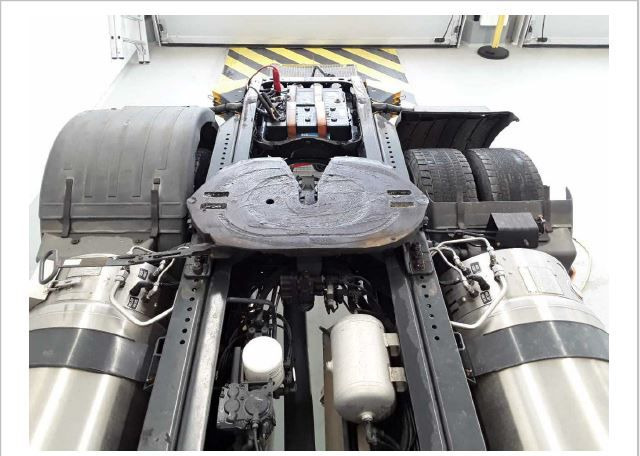 Iveco AS440S40T/P NG LNG Erdgas Intarder  - Vlačilec: slika 4 Iveco AS440S40T/P NG LNG Erdgas Intarder  - Vlačilec: slika 4