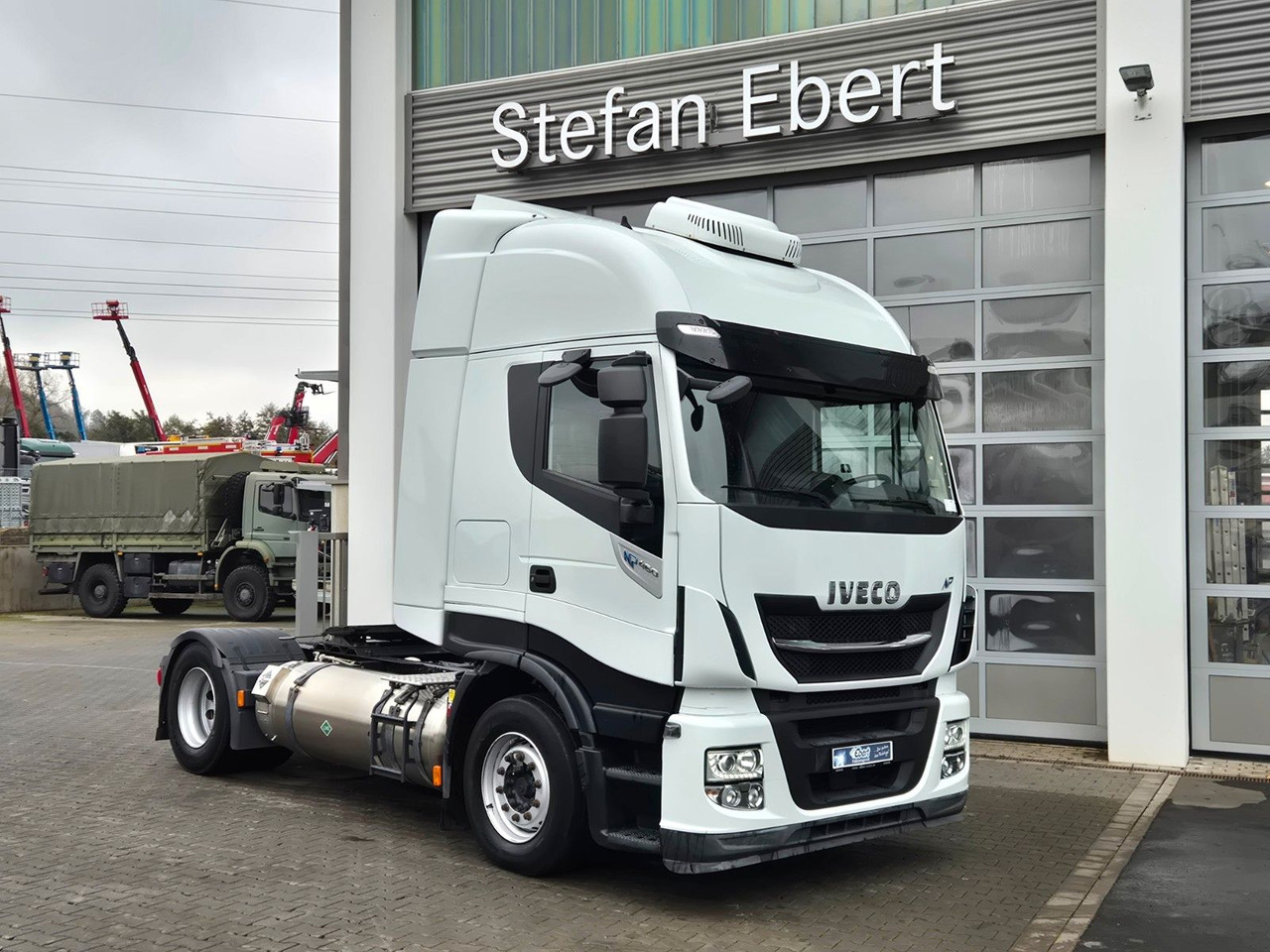 Iveco Stralis 460NP LNG Intarder 3 Stück - Vlačilec: slika 3 Iveco Stralis 460NP LNG Intarder 3 Stück - Vlačilec: slika 3