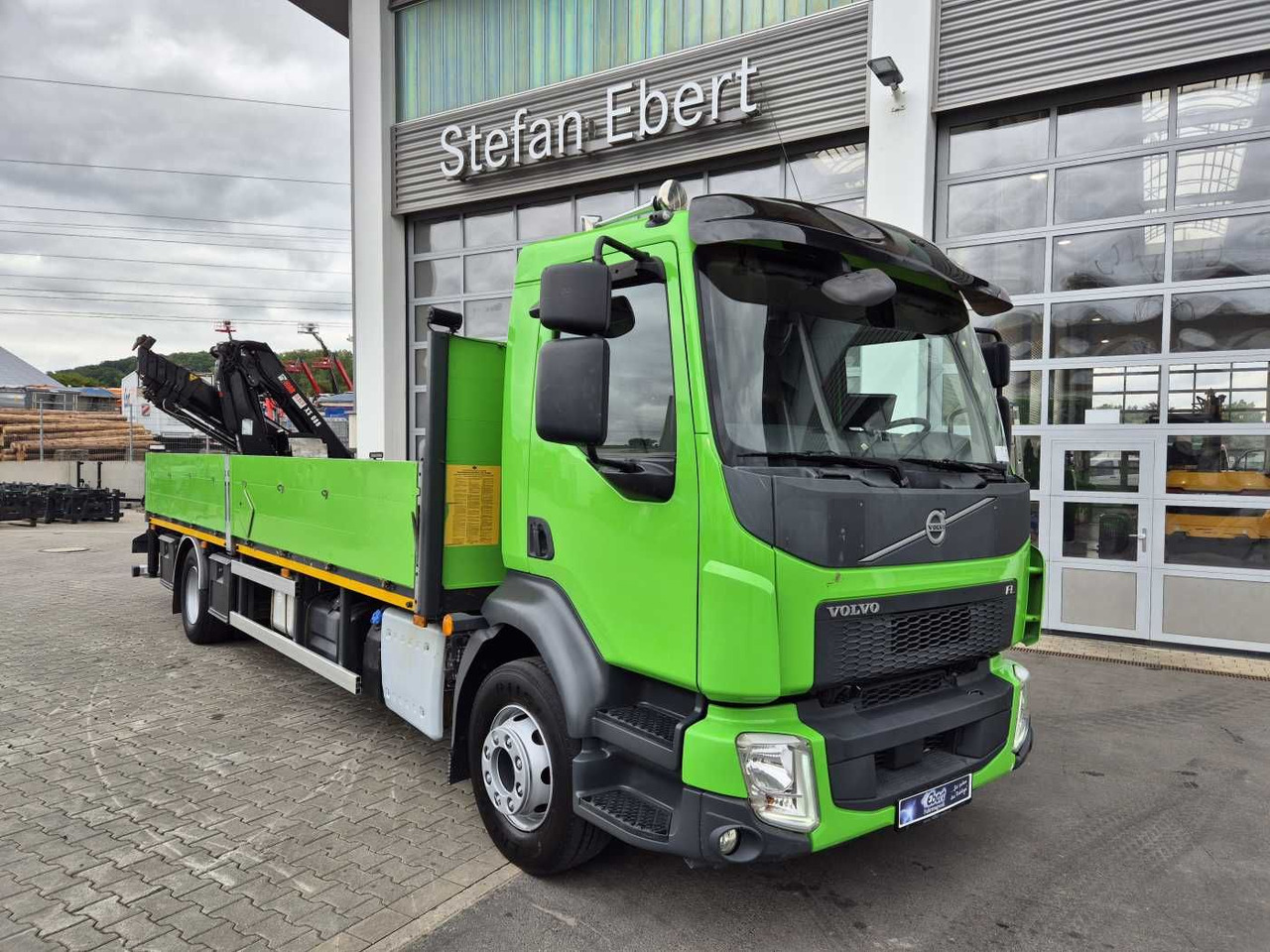 Volvo FL 42 R Kran Hiab XS 088 Funk bis 14 m! Kamera - Tovornjak s kesonom, Tovornjak z dvigalom: slika 3 Volvo FL 42 R Kran Hiab XS 088 Funk bis 14 m! Kamera - Tovornjak s kesonom, Tovornjak z dvigalom: slika 3