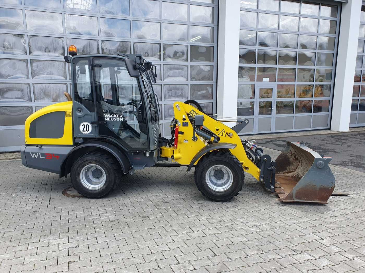 Wacker WL34 (RL40) / Schaufel + Gabel / nur 743h / 62PS - Kolesni nakladalec: slika 3 Wacker WL34 (RL40) / Schaufel + Gabel / nur 743h / 62PS - Kolesni nakladalec: slika 3