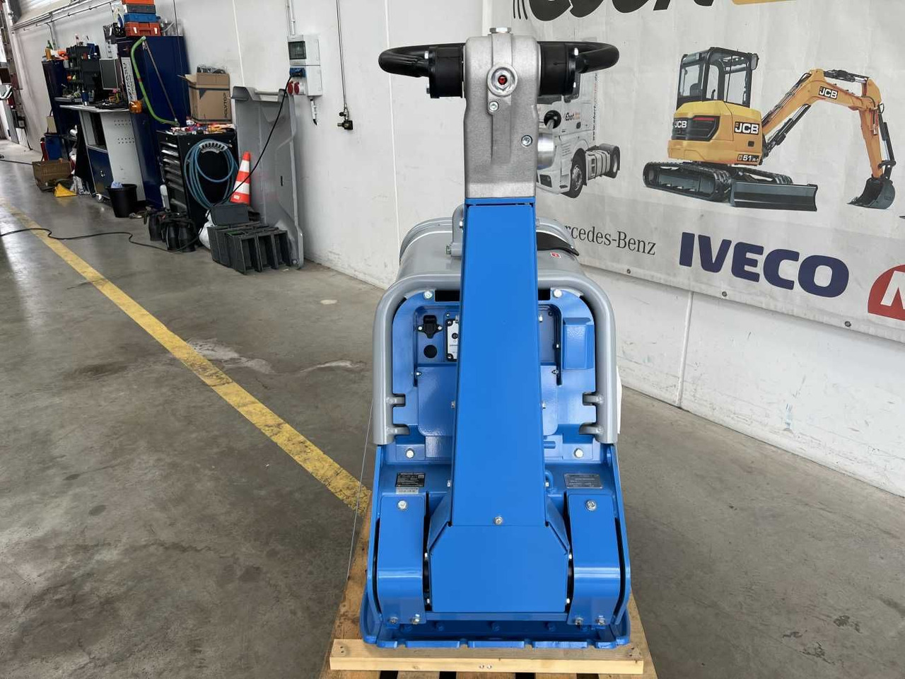Weber CR 8 MDM Hatz-Diesel / 601kg / DEMO / 2022 - Vibracijska plošča: slika 5 Weber CR 8 MDM Hatz-Diesel / 601kg / DEMO / 2022 - Vibracijska plošča: slika 5