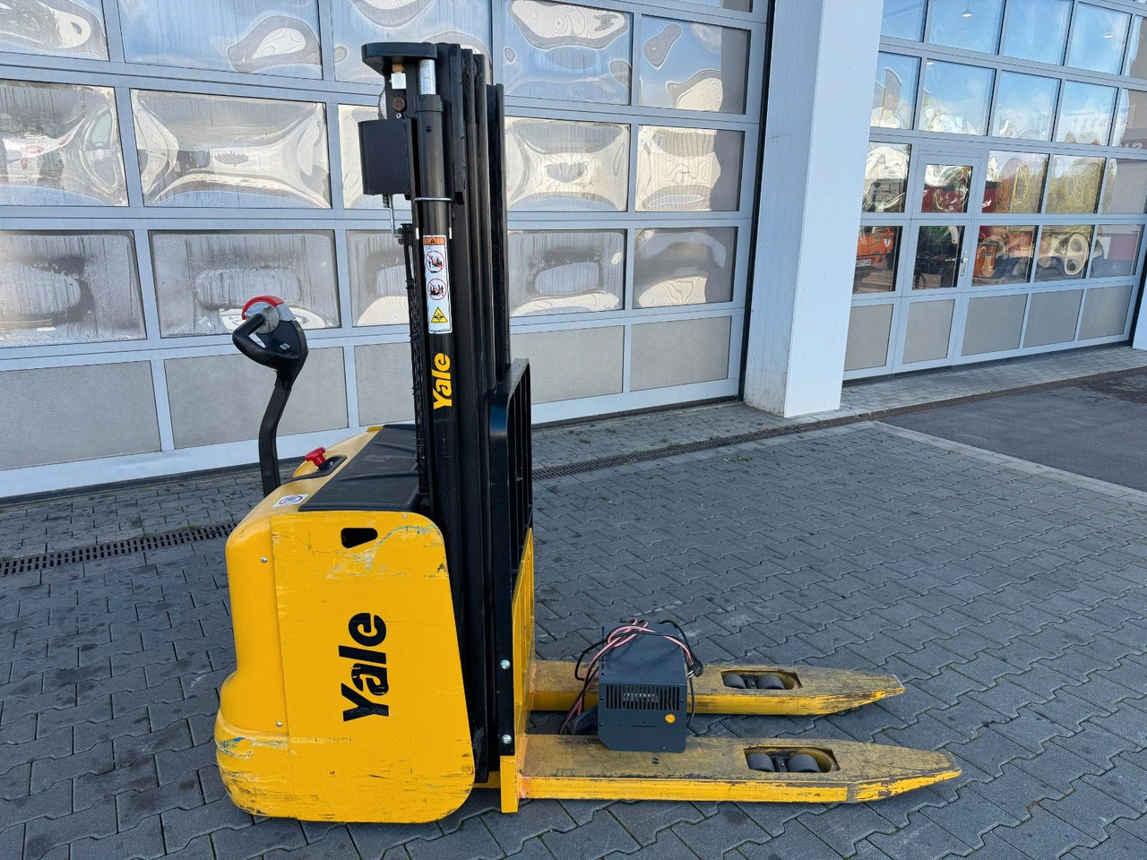 Yale MS 12 AC / Triplex: 4m! / nur 180h! / 2014 - Stroj za zlaganje: slika 2 Yale MS 12 AC / Triplex: 4m! / nur 180h! / 2014 - Stroj za zlaganje: slika 2