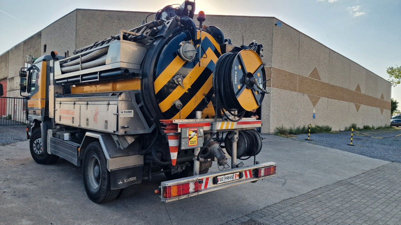 Mercedes-Benz Actros 18-40 - Vakuumski tovornjak: slika 3 Mercedes-Benz Actros 18-40 - Vakuumski tovornjak: slika 3