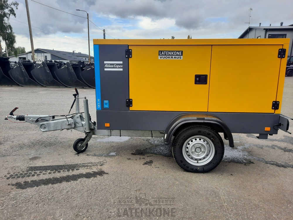 Atlas Copco QES 30 50 Hz Generaattori vetovarustuksella ID 4349 - Generator: slika 5 Atlas Copco QES 30 50 Hz Generaattori vetovarustuksella ID 4349 - Generator: slika 5