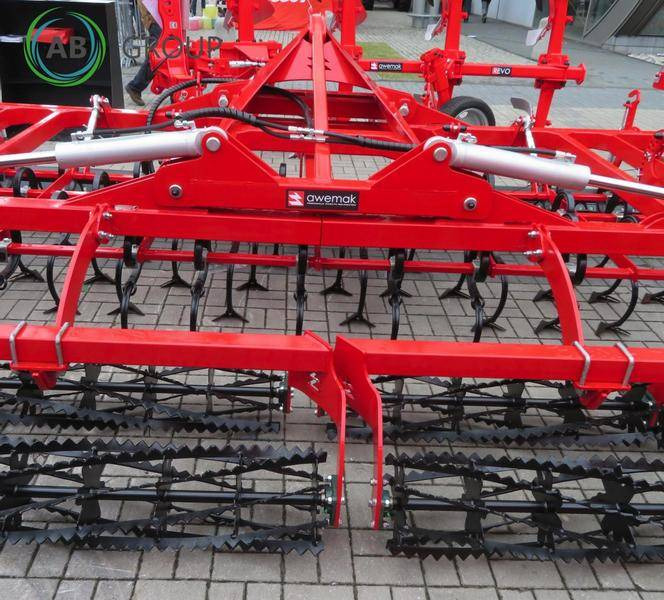 Awemak heavy soil tillage cultivator with hydraulic folding PUMA, 5 m - Kultivator: slika 4 Awemak heavy soil tillage cultivator with hydraulic folding PUMA, 5 m - Kultivator: slika 4