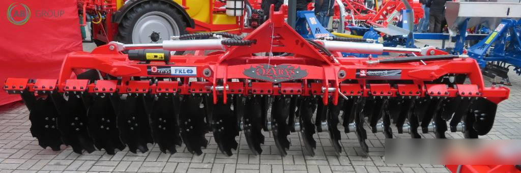 Awemak hydraulic folding disc harrow Ozyrys BTH40, 4 m - Disk brana: slika 1 Awemak hydraulic folding disc harrow Ozyrys BTH40, 4 m - Disk brana: slika 1