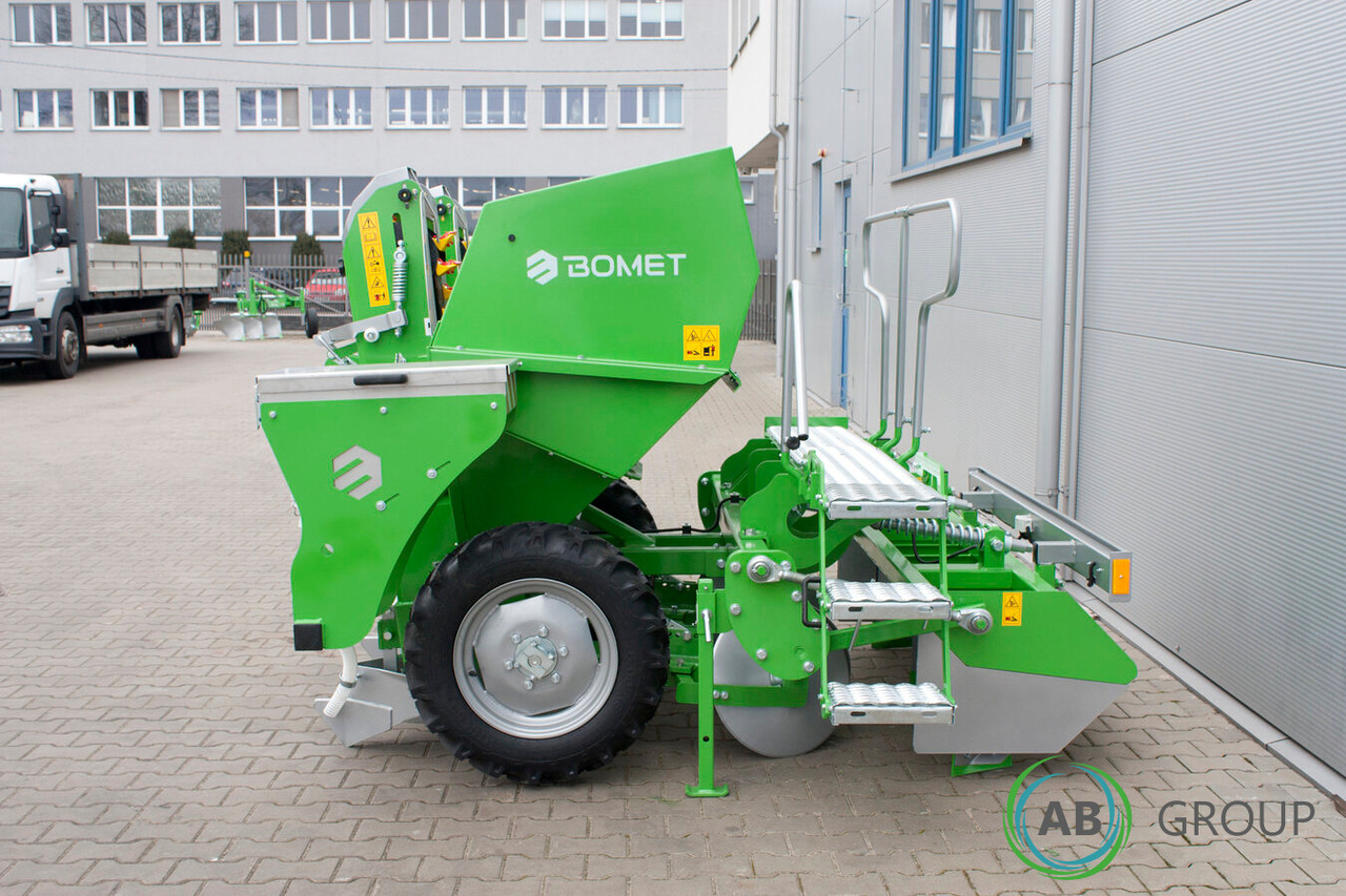 Bomet Gemini S339/1 two-row potato planter (inter-row width: 75 - 90 cm) - Sadilec krompirja: slika 3 Bomet Gemini S339/1 two-row potato planter (inter-row width: 75 - 90 cm) - Sadilec krompirja: slika 3