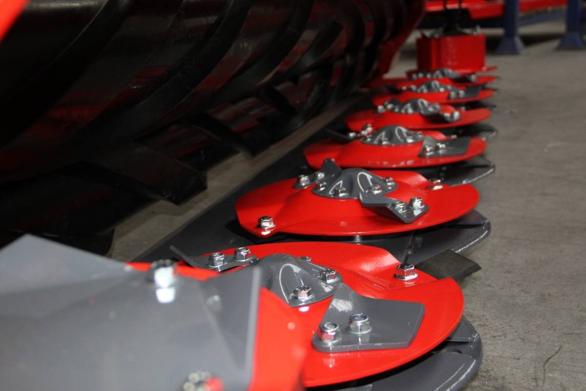 Kosilnica Harmak disc mower with trailed roller conditioner DM-3150 T-RC: slika 6