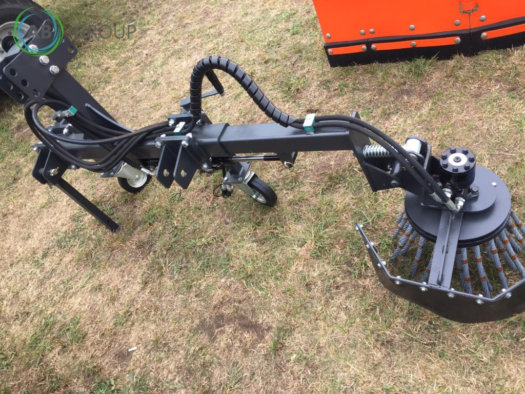 Metal-Technik weeder brush - Metla: slika 1 Metal-Technik weeder brush - Metla: slika 1