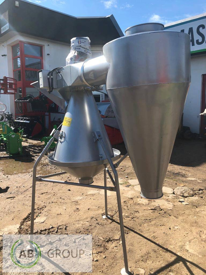 POM Augustów grain separator M502 - Stroj za čiščenje žit: slika 2 POM Augustów grain separator M502 - Stroj za čiščenje žit: slika 2
