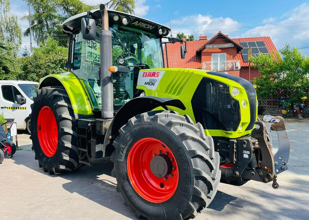 Claas Arion 620 - Traktor: slika 1 Claas Arion 620 - Traktor: slika 1