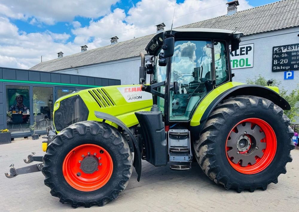 Claas Arion 640 CEBIS - Traktor: slika 3 Claas Arion 640 CEBIS - Traktor: slika 3